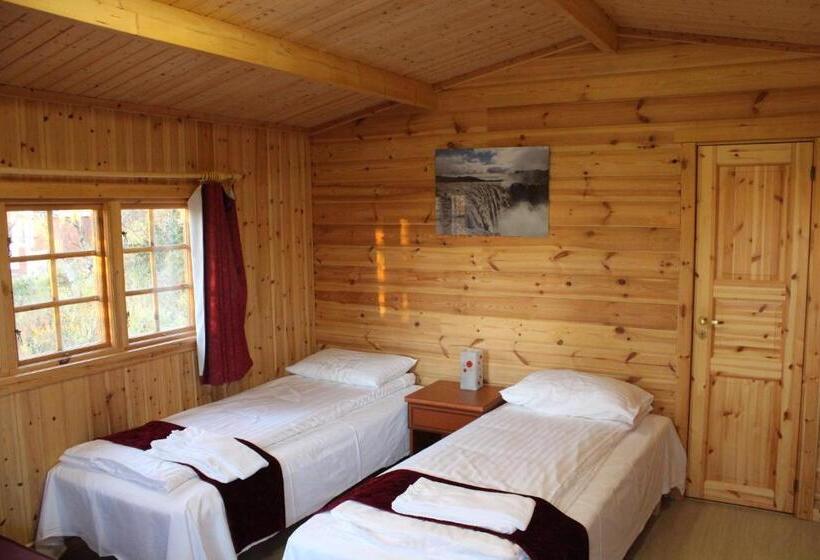 خانه 1 خوابه, Eyvindara