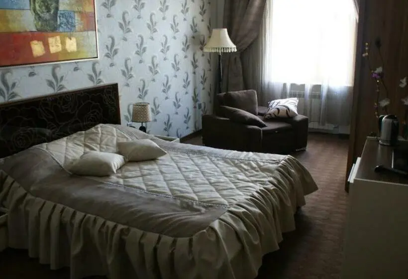اتاق استاندارد یک نفره, Luxe Lankaran