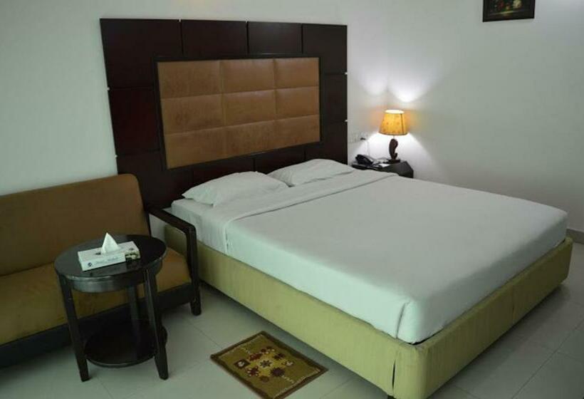 اتاق لوکس, Mishuk