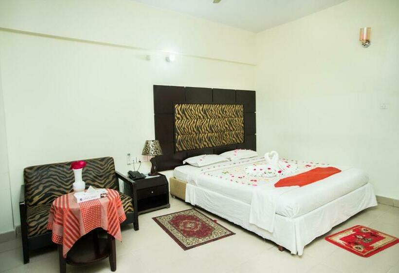 اتاق لوکس, Mishuk