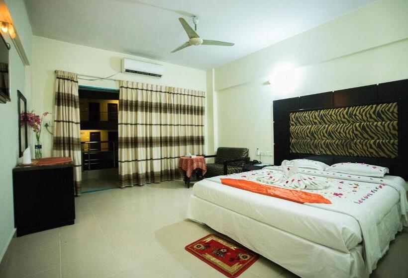 اتاق لوکس, Mishuk