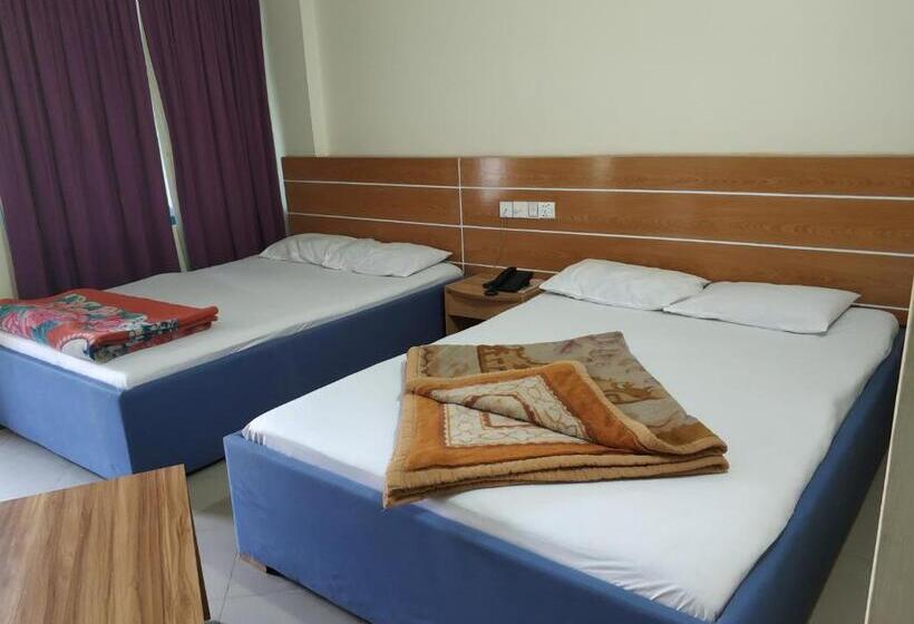 اتاق استاندارد چهار تخته, Mishuk