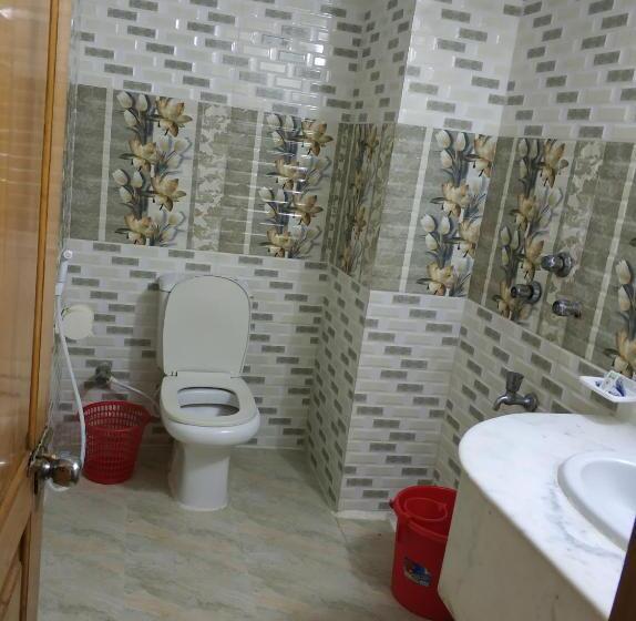 اتاق استاندارد چهار تخته, Mishuk
