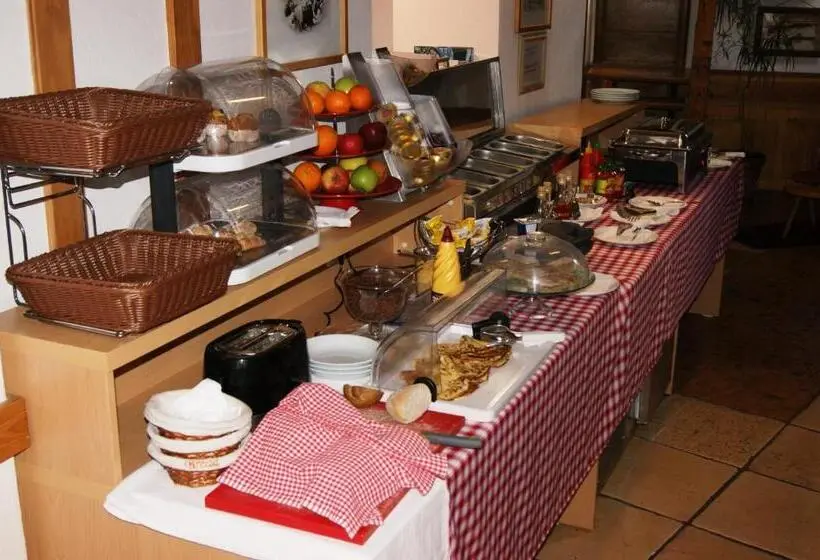 اتاق استاندارد با تخت بزرگ, Prizreni