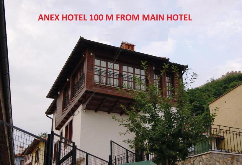 اتاق استاندارد یک نفره, Prizreni