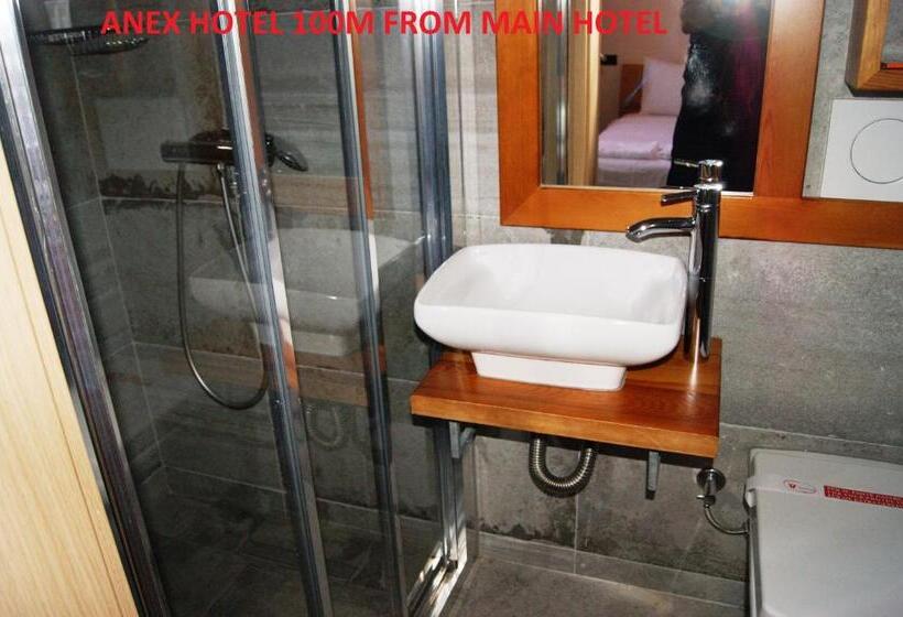 اتاق استاندارد یک نفره, Prizreni