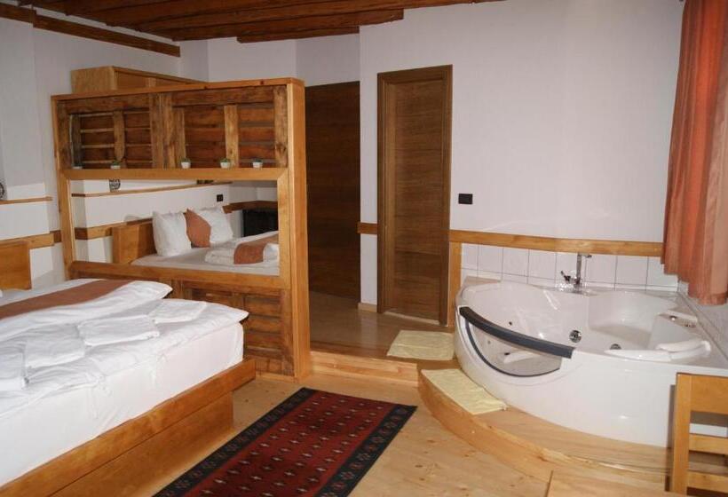 اتاق استاندارد با وان آب گرم, Prizreni