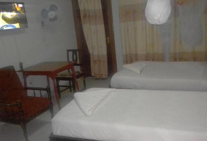 Standard Room, Riversand Hotel With Lake Views,accra Street,kisumu,kenya