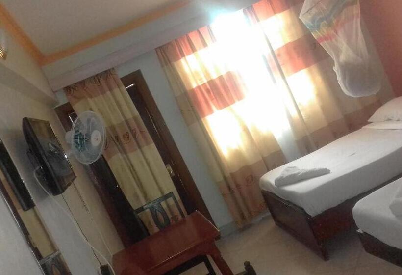 اتاق استاندارد سه نفره, Riversand Hotel With Lake Views,accra Street,kisumu,kenya