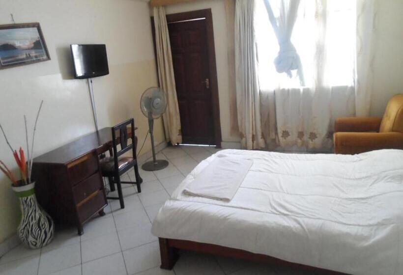 Deluxe Room, Riversand Hotel With Lake Views,accra Street,kisumu,kenya