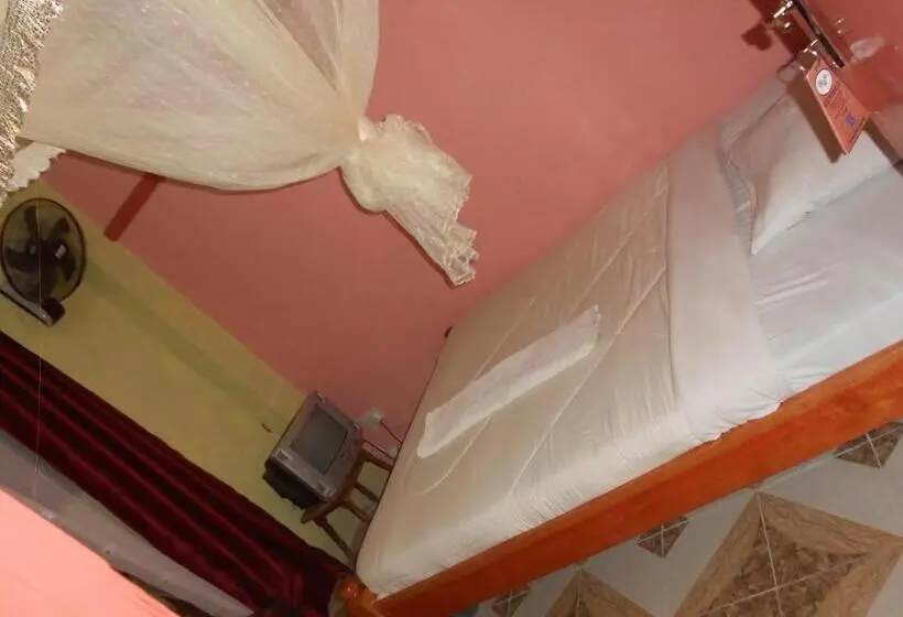 اتاق استاندارد یک نفره, Riversand Hotel With Lake Views,accra Street,kisumu,kenya