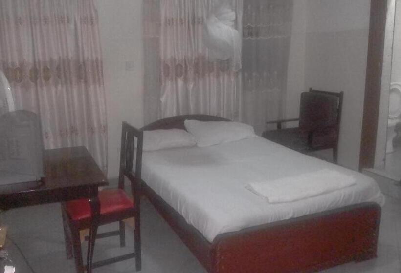 Standard Enkelrum, Riversand Hotel With Lake Views,accra Street,kisumu,kenya