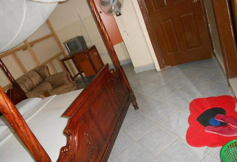 Deluxe Room, Riversand Hotel With Lake Views,accra Street,kisumu,kenya