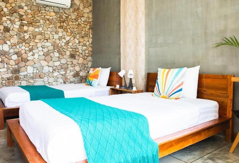 غرفة سوبيريور مطلّة علي البحر, Saravoan Kep