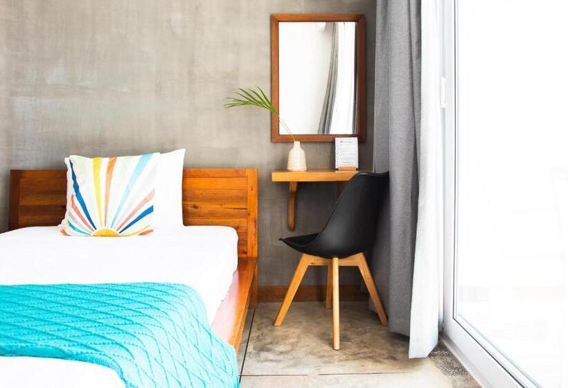 غرفة سوبيريور مطلّة علي البحر, Saravoan Kep