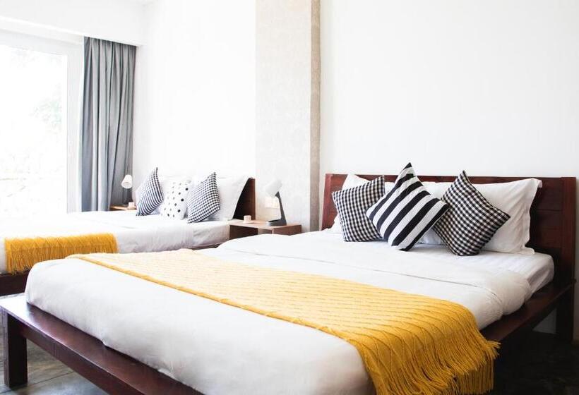 غرفة ديلوكس عائلية, Saravoan Kep