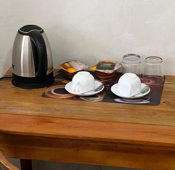 اتاق اکونومی, Villa Kars