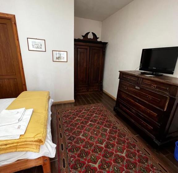 اتاق اکونومی, Villa Kars