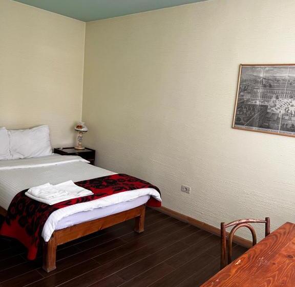 اتاق اکونومی, Villa Kars