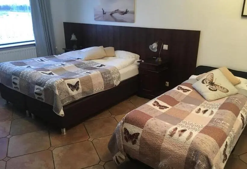 اتاق استاندارد سه نفره, Skógá By Ej Hotels