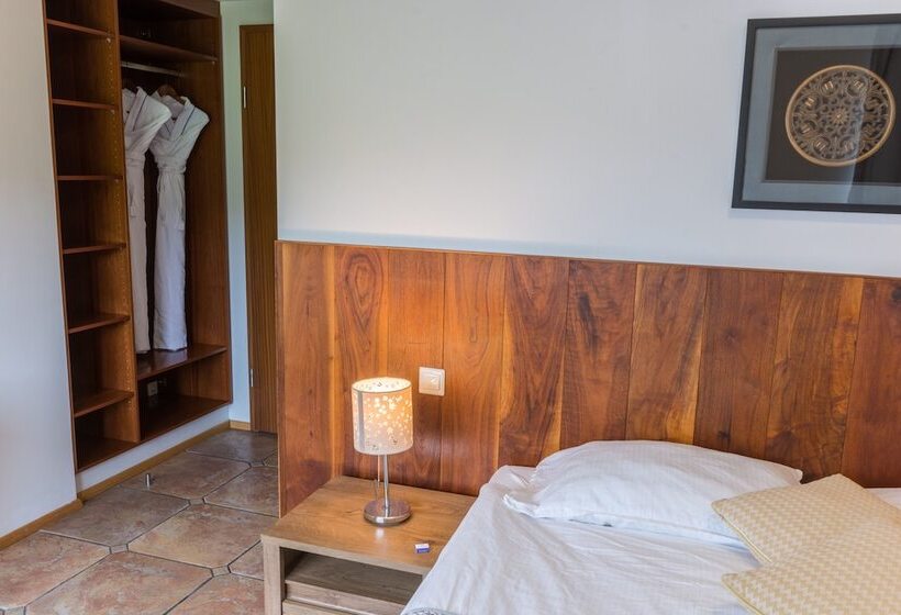 اتاق استاندارد سه نفره, Skógá By Ej Hotels