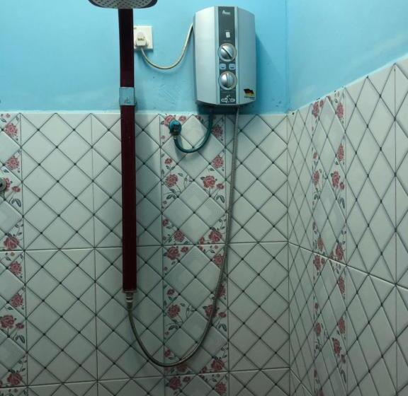 غرفة عائلية, Dtahan Motel Taman Negara