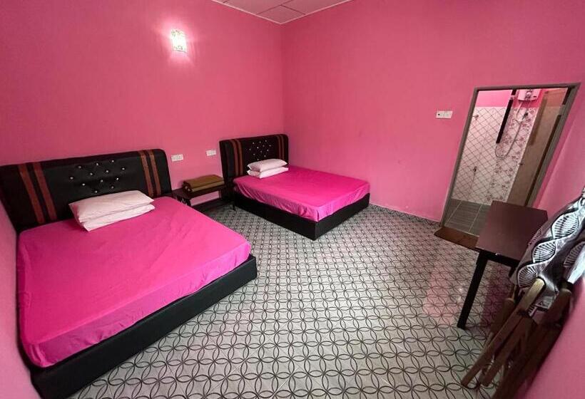 غرفة عائلية, Dtahan Motel Taman Negara