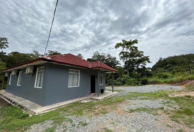 شقة 3 غرف, Dtahan Motel Taman Negara