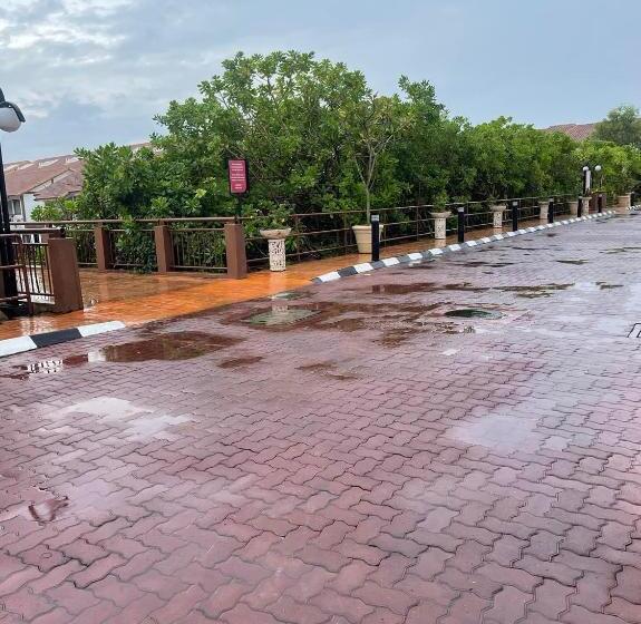 Дом 1 Спальня, Glory Beach Resort Port Dickson Negeri Sembilan