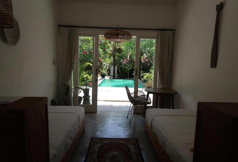 חדר סטנדרט נוף לבריכה, Thrive A Liv Life