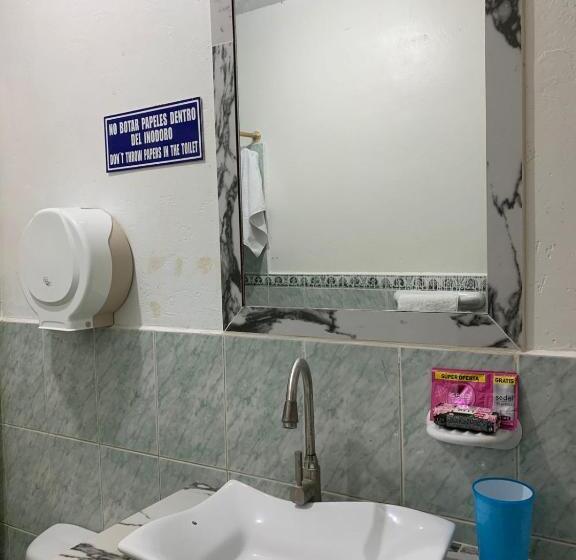 Quarto Deluxe, Casa De Huespedes Milena