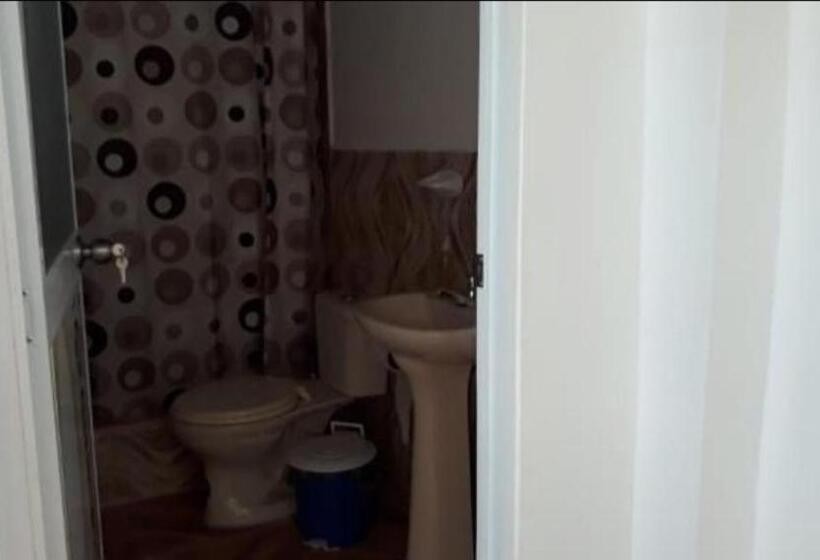 اتاق لوکس, Casa De Huespedes Milena