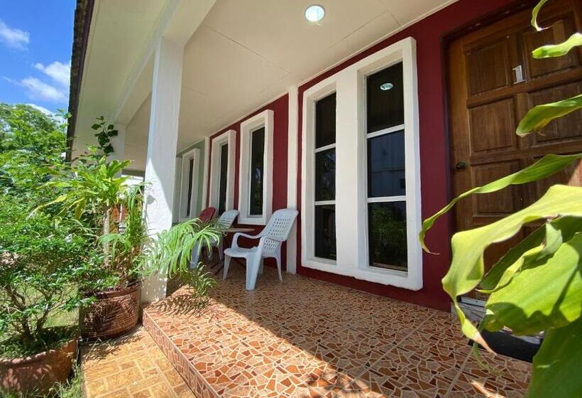 اتاق استاندارد سه نفره, Singgah D Bohor Langkawi