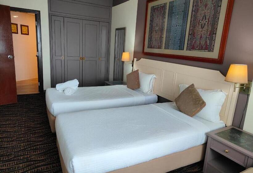 סוויטה, Seaview Deluxe@rainbow Paradise Tg Bungah 4pax