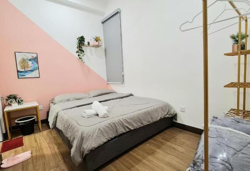 آپارتمان 1 خوابه با چشمانداز استخر, Shoppingmall Condo Sri Petaling, Near Bukit Jalil 1