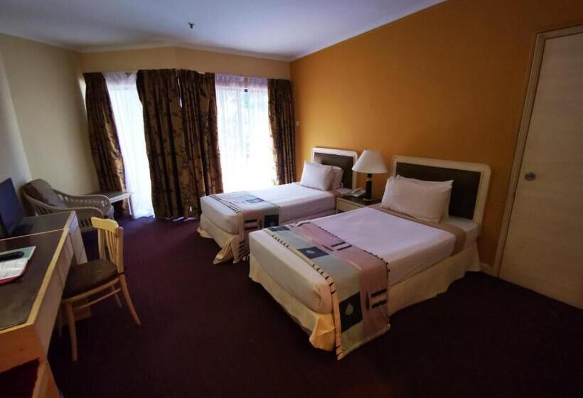 Номер Стандарт, The Grand Beach Resort Port Dickson