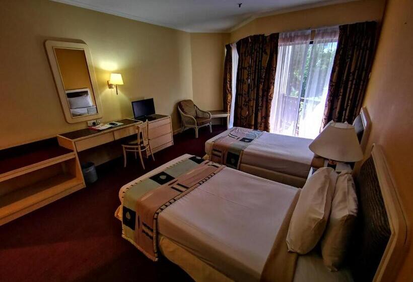 Номер Стандарт, The Grand Beach Resort Port Dickson