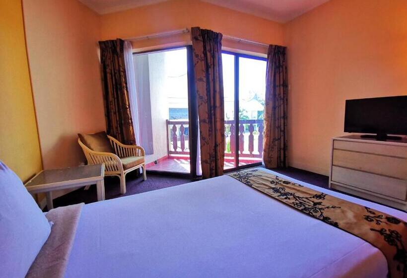 Номер Стандарт Вид на Море, The Grand Beach Resort Port Dickson
