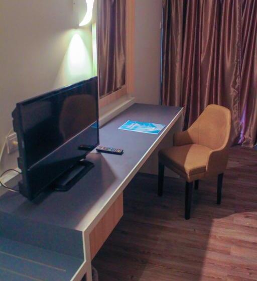 Номер Superior Вид на Море, The Grand Beach Resort Port Dickson