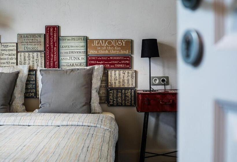 デラックスルーム, 5 Vintage Guest House