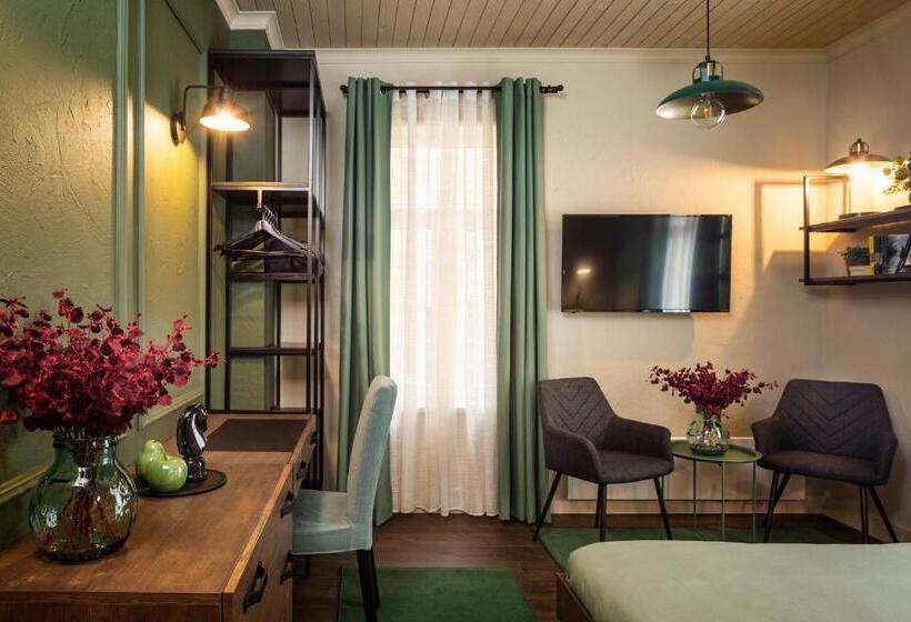 スタンダードルーム, 5 Vintage Guest House