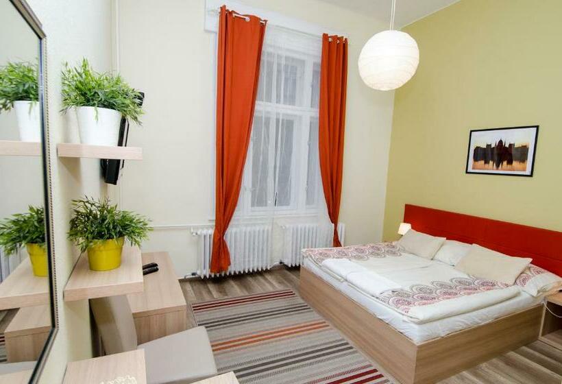 اتاق استاندارد, Goodmo House   Hostel