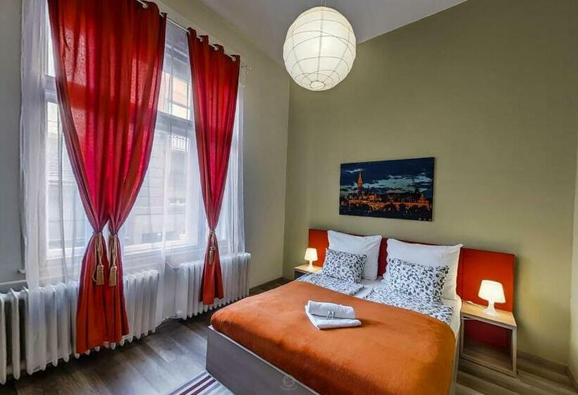 اتاق استاندارد, Goodmo House   Hostel