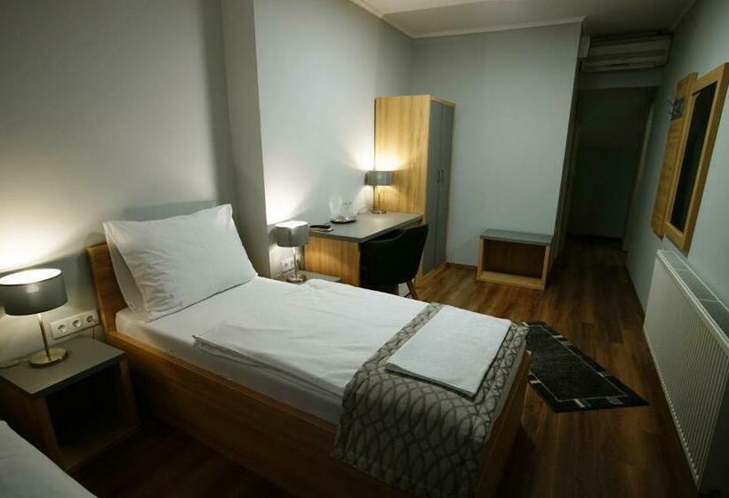 스탠다드 룸, Dolce Vita Panzió