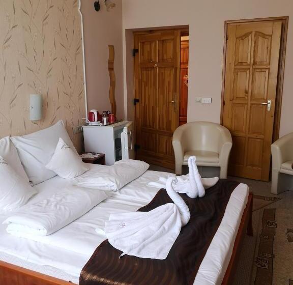 디럭스 룸, Szent István Wellness Panzió