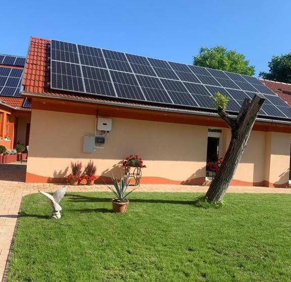 침실 3개 아파트, Szent István Wellness Panzió