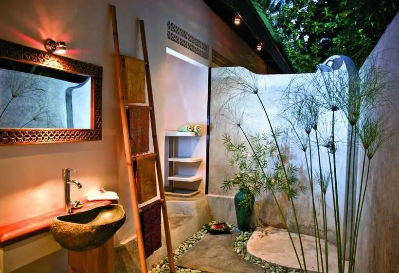 Deluxe-huone Sivuttainen Merinäkymä, Cili Emas Oceanside Resort