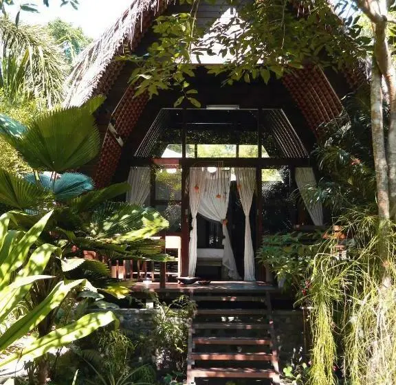 Maja/Mökki, Cili Emas Oceanside Resort