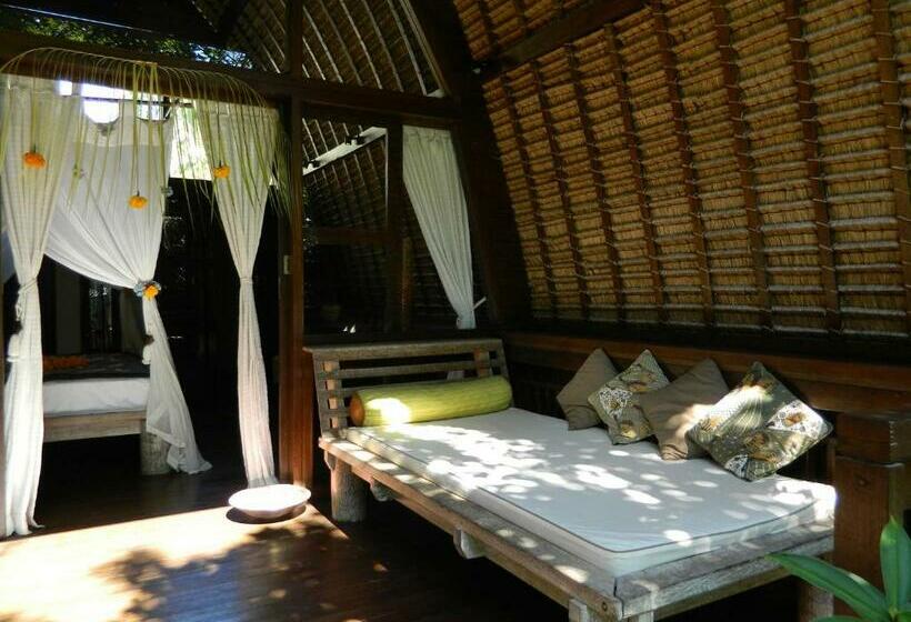 בקתה, Cili Emas Oceanside Resort