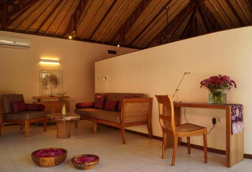 Вилла с 1 спальней и бассейном, Cili Emas Oceanside Resort